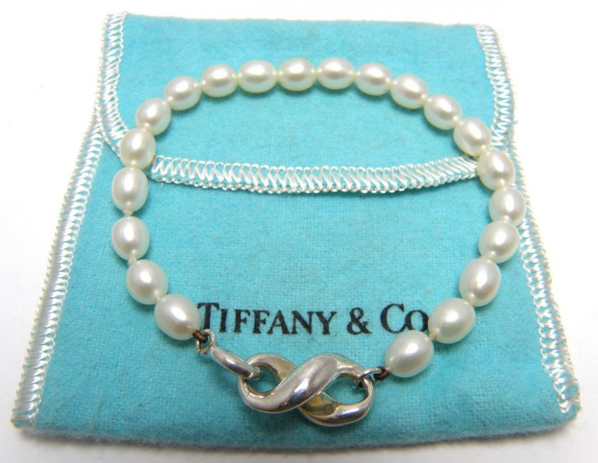AUTHENTIC TIFFANY & Co. PEARL STERLING SILVER INFINITY BRACELET  